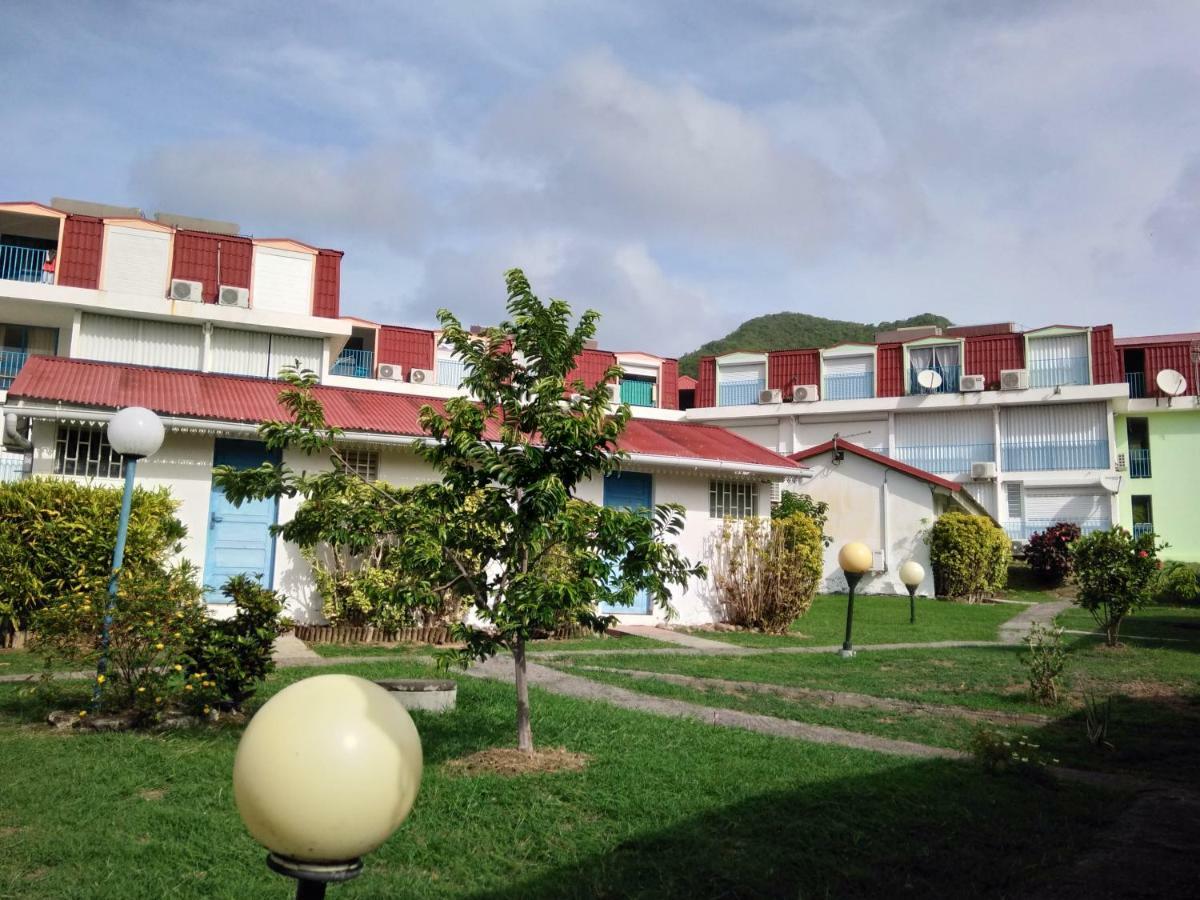 Appartement Rosbambou Les Pieds Dans L Eau Le Diamant Ngoại thất bức ảnh